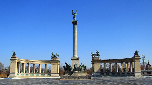 Plaza de los Héroes - Budapest